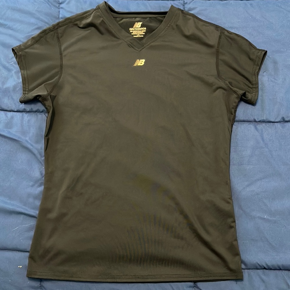 NB - Heat gear lighting dry workout shirt